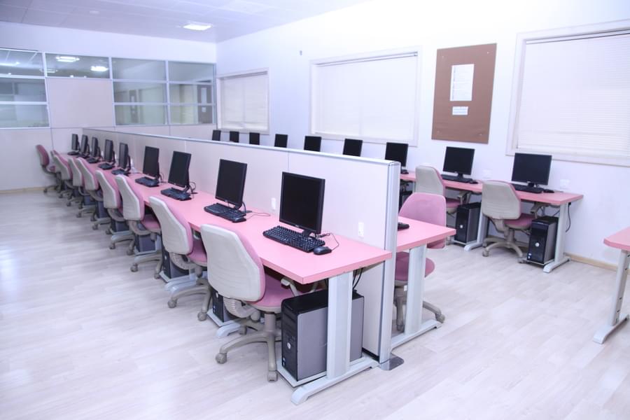 Atmiya University Rajkot Computer Lab photo 13